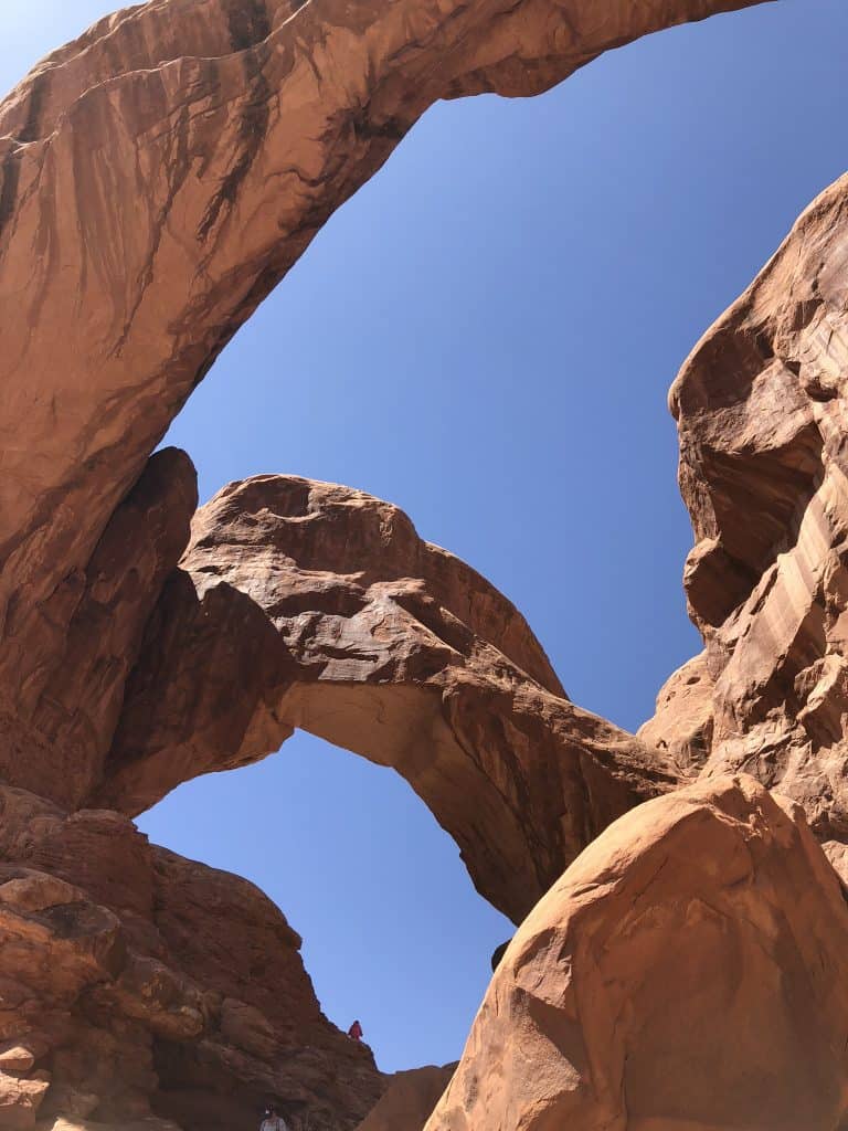 Hiking with kids to Double Arches in Arches National PArk