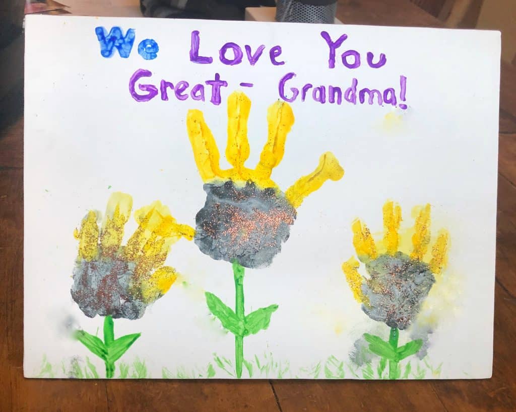 flower handprint craft for kids for mom or grandma