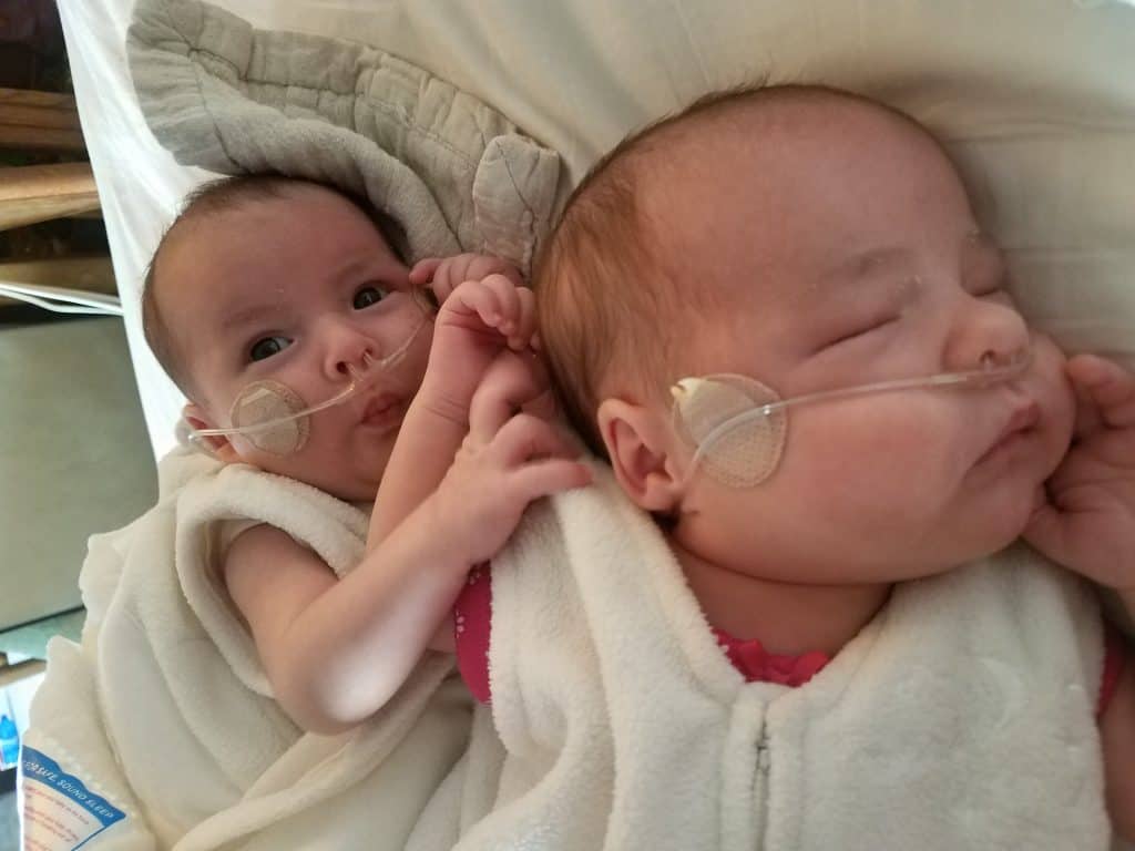 babies sleeping with supplemental oxygen