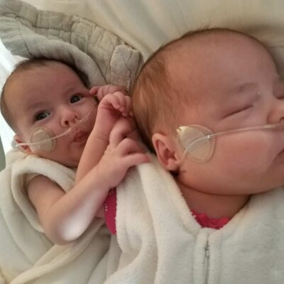 babies sleeping with supplemental oxygen