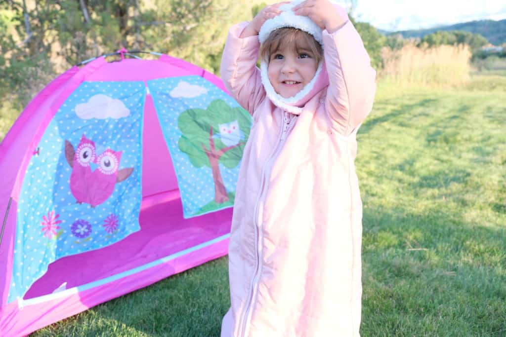 how to pick the best sleeping bag for camping with your baby or toddler