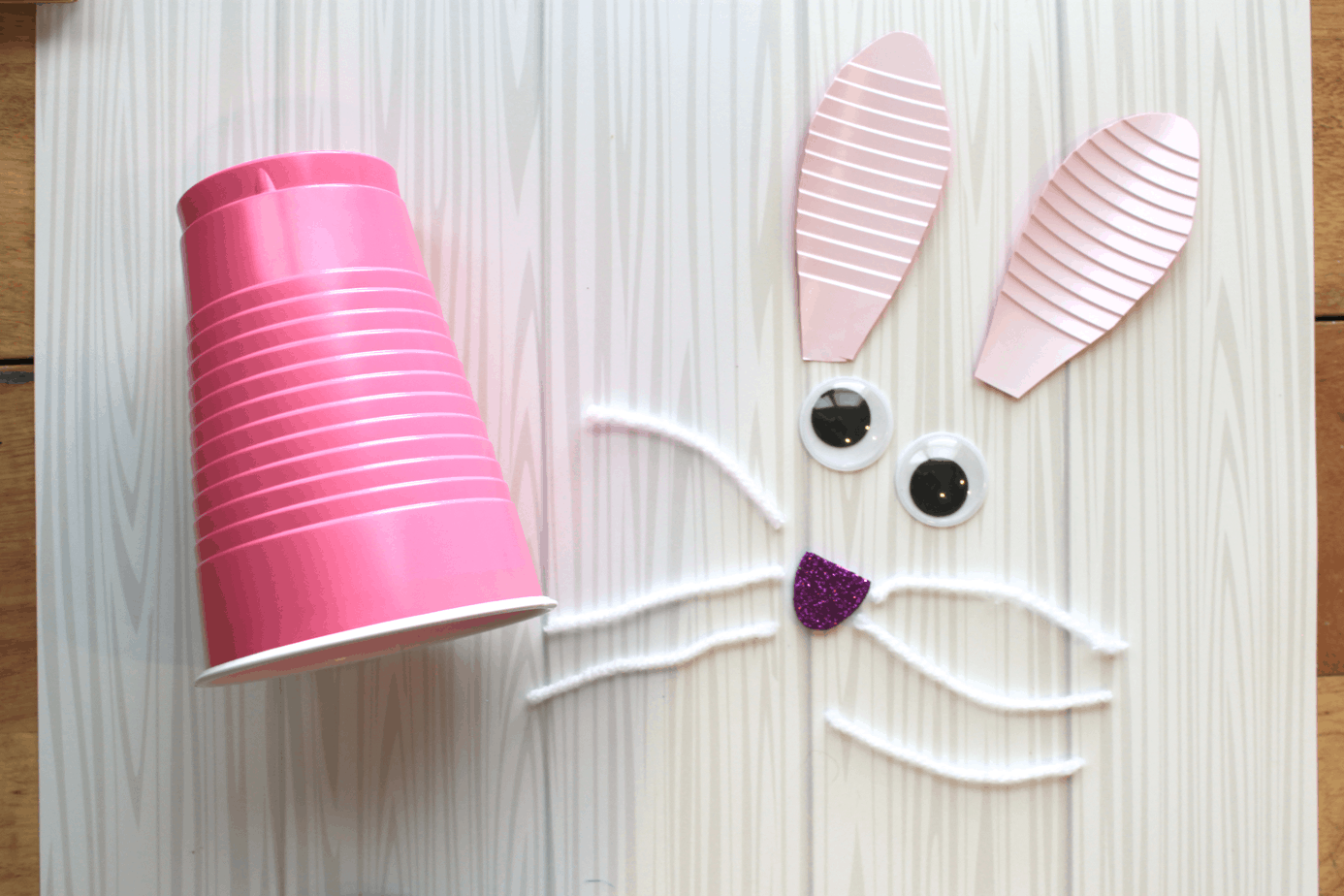 simple easter bunny craft for preschoolers with jellybeans