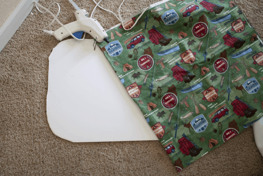 How to DIY RV BlackOut Window Covers for Your RV or Camper (NO SEWING