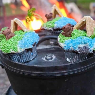 cropped-camping-dessert-idea-dutch-oven-chocolate-cupcake.jpg
