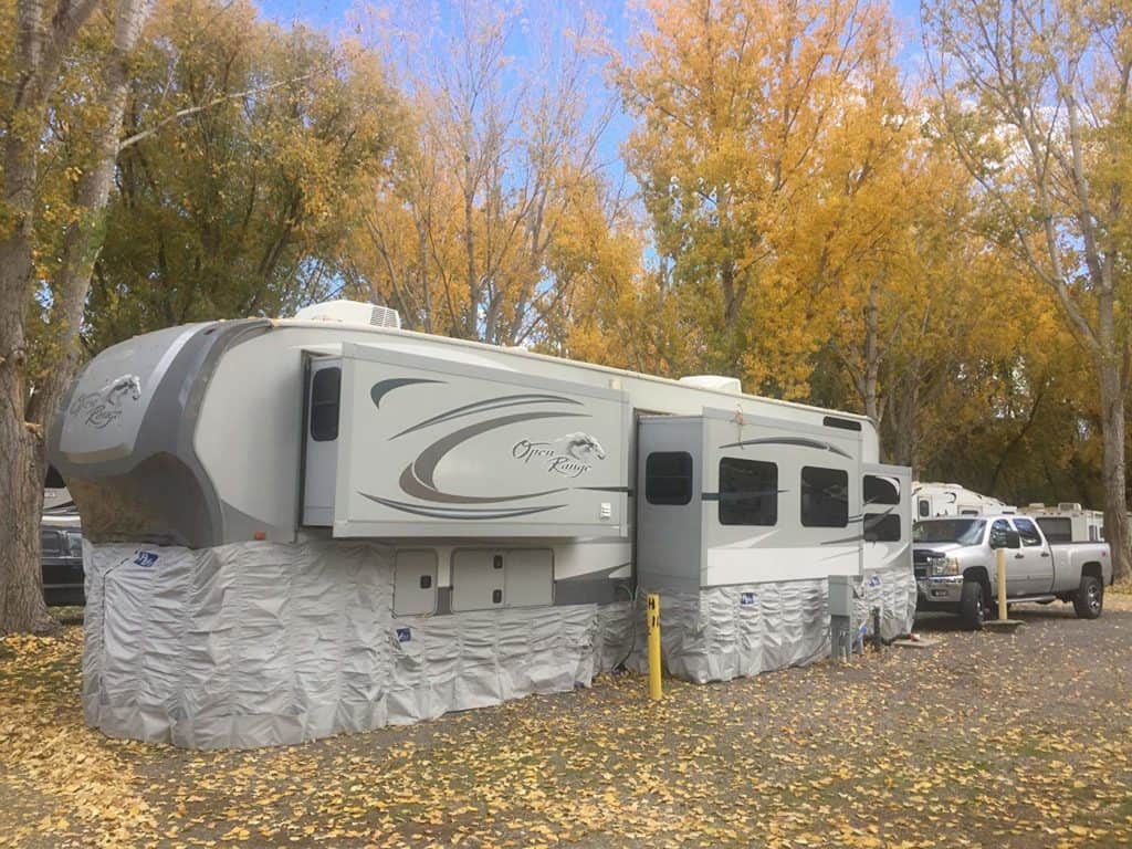 living in travel trailer in winter