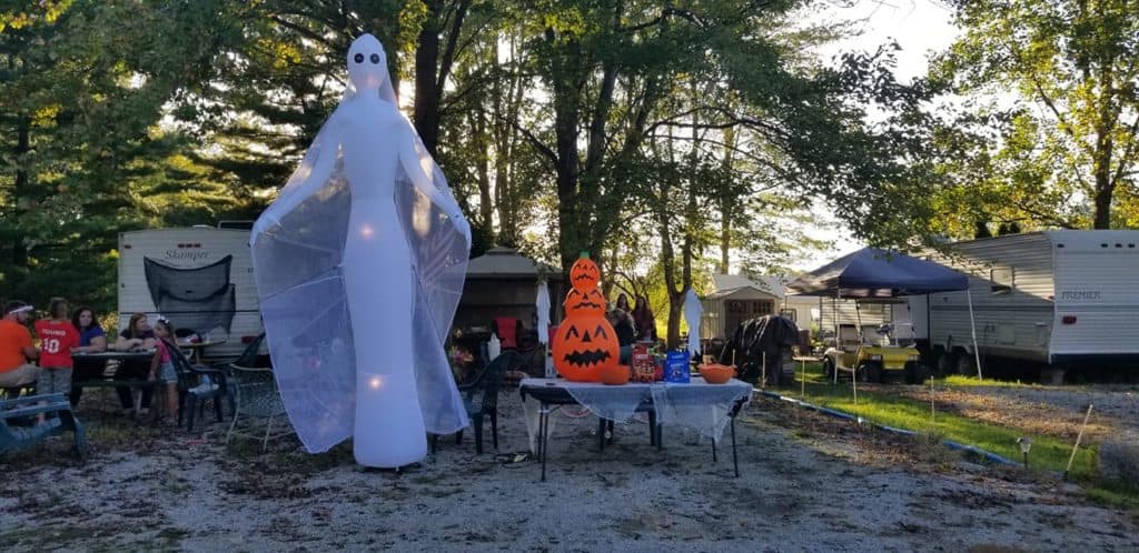 ghost decor camping