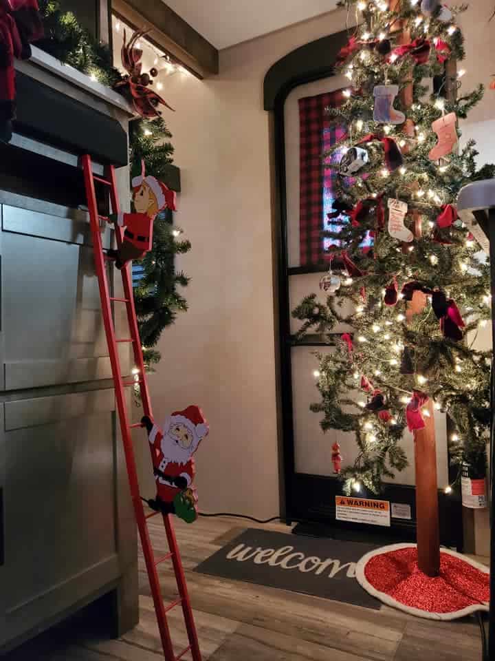 Camper christmas decorations store
