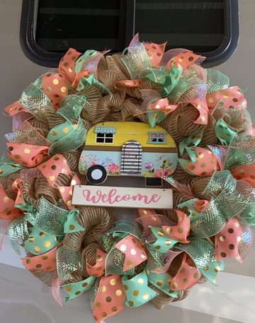 DIY Spring Camping Wreath