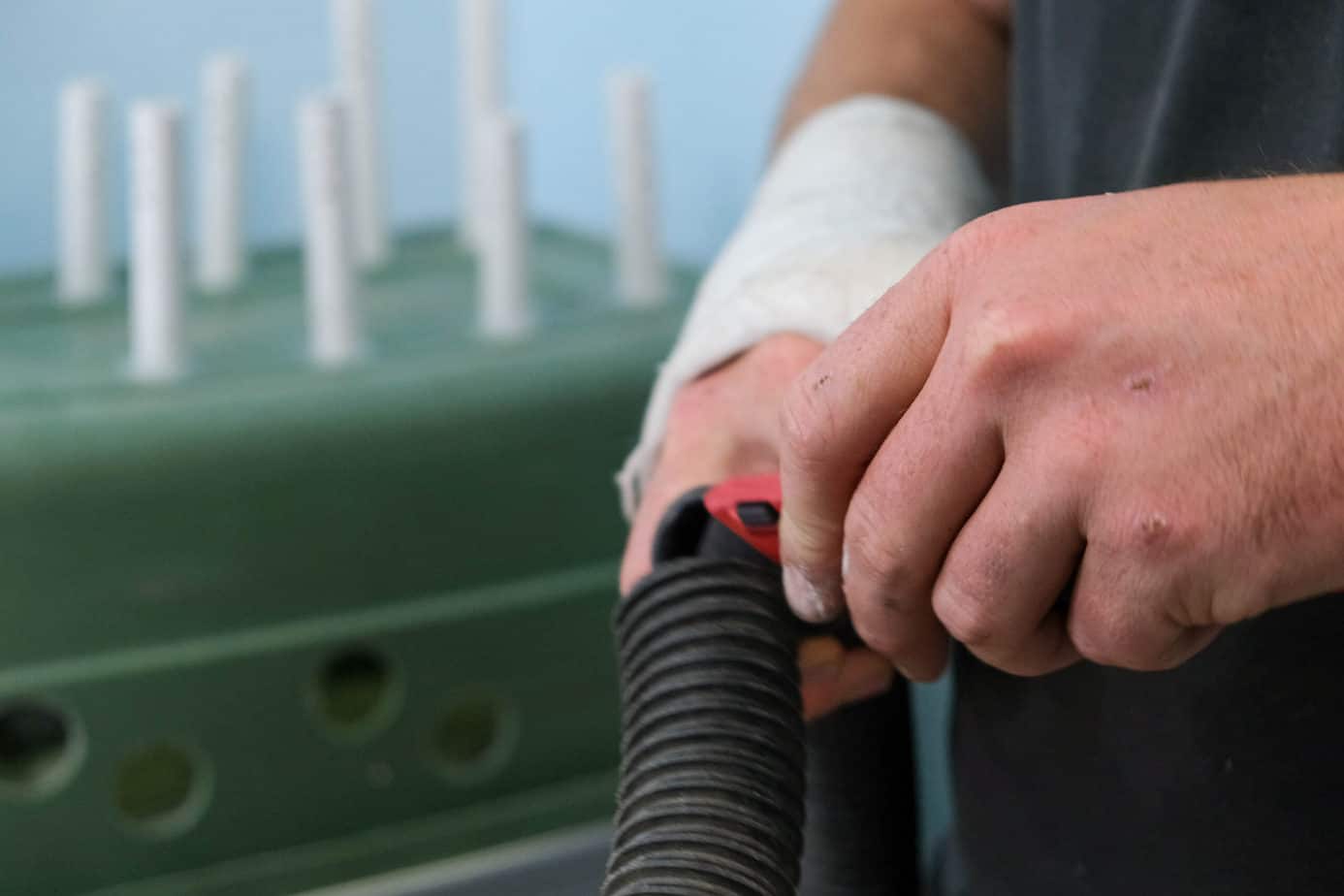 cut dryer hose for diy boot dryer set up