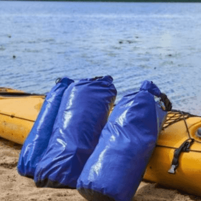 cropped-kayak-dry-bag-selection-for-camping.png