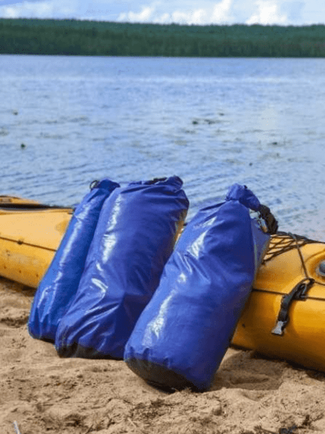 What Size Dry Bags Are Best for Kayaking Story