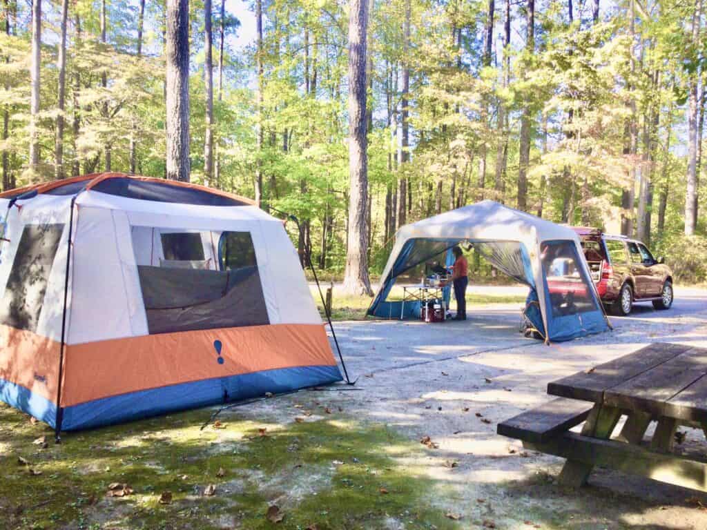 campsite setup idea with kitchen shelter