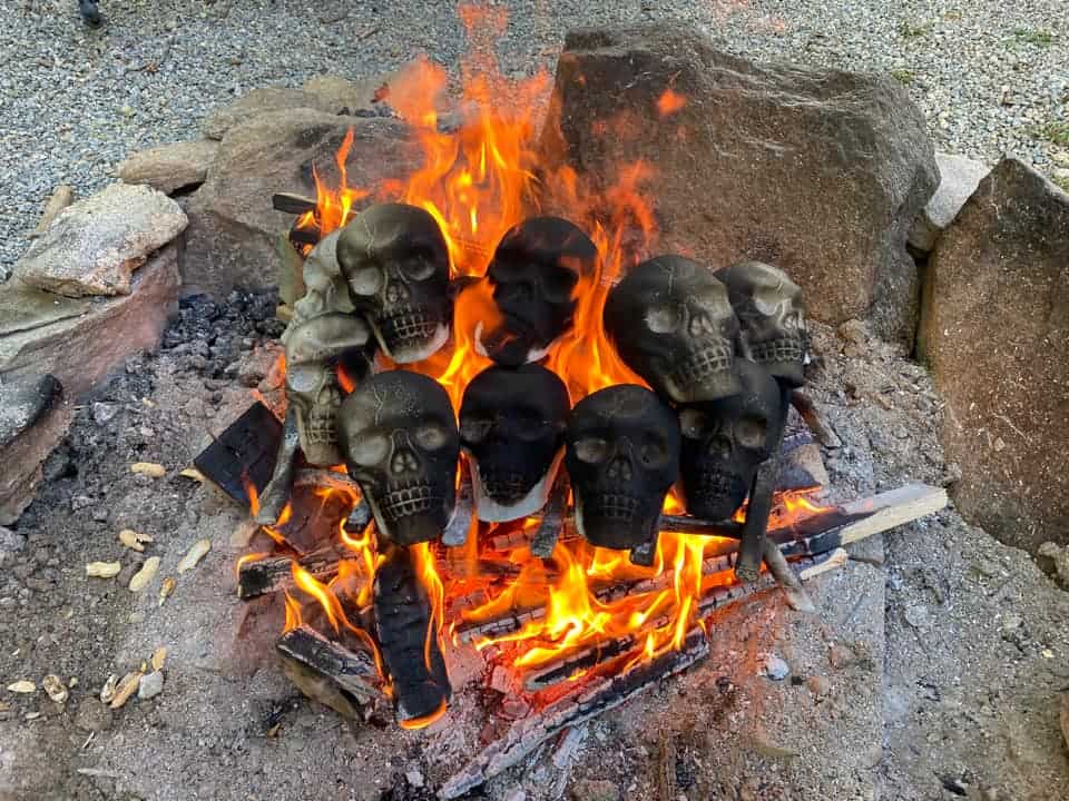 skulls for campfire