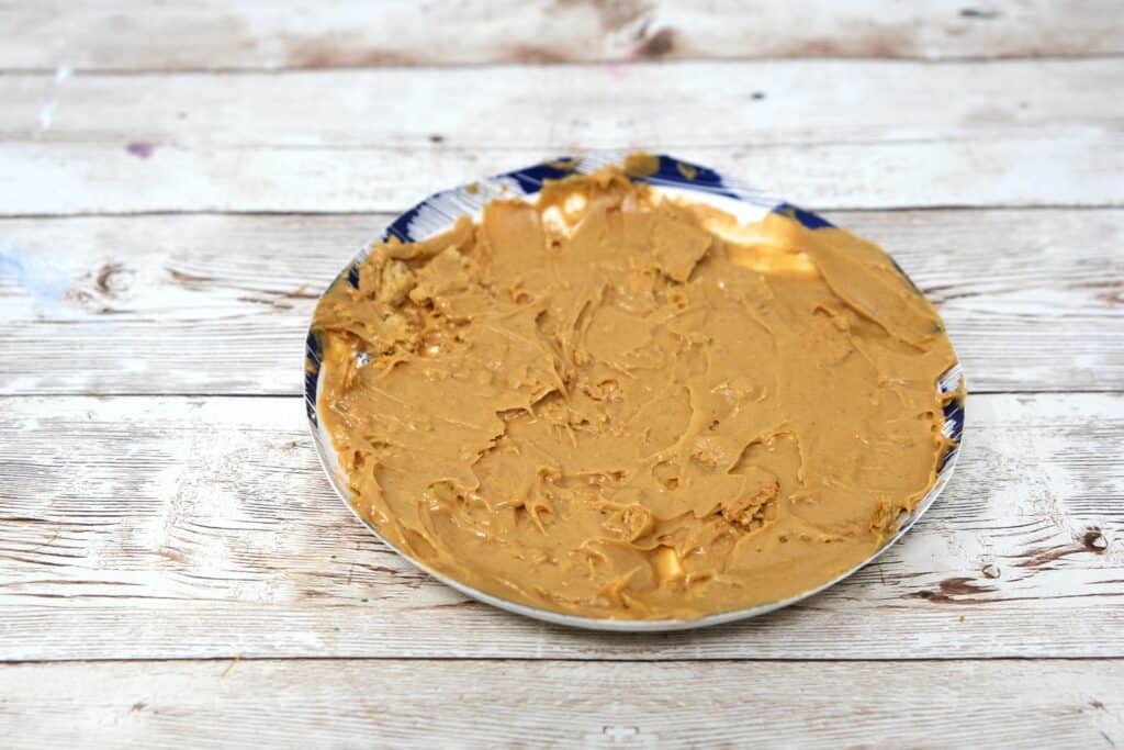 peanut butter bottom for campfire food craft
