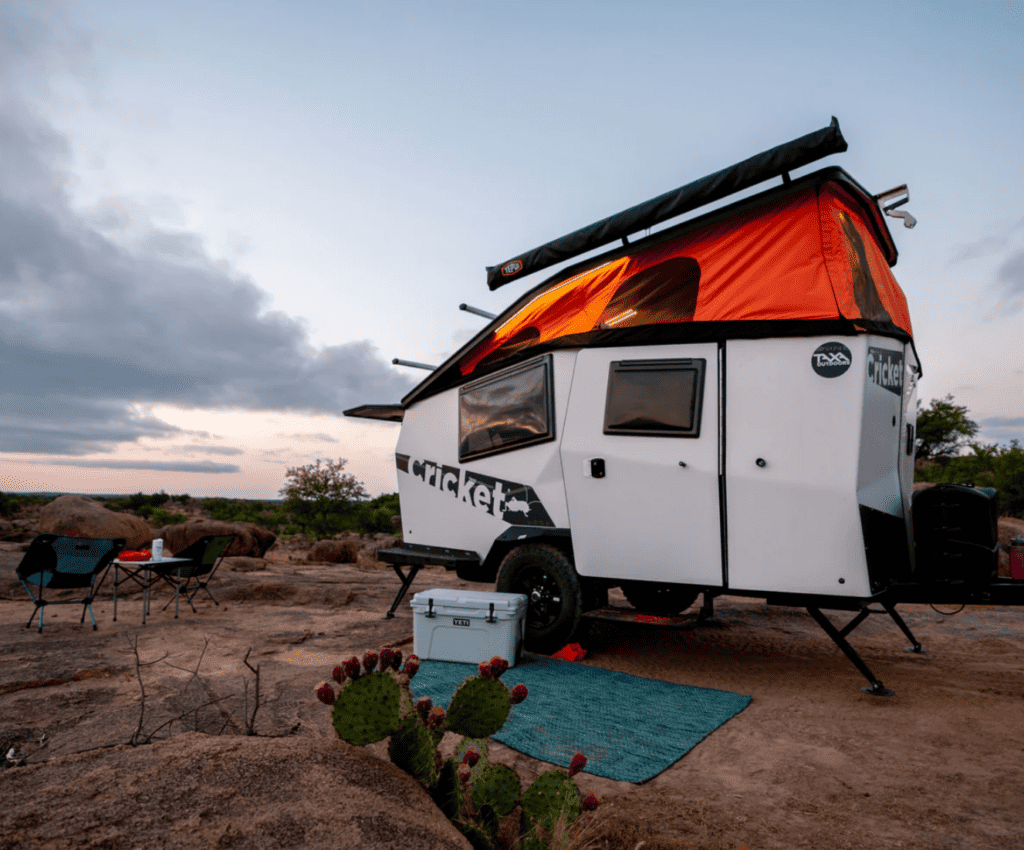 luxury travel trailers under 3500 lbs