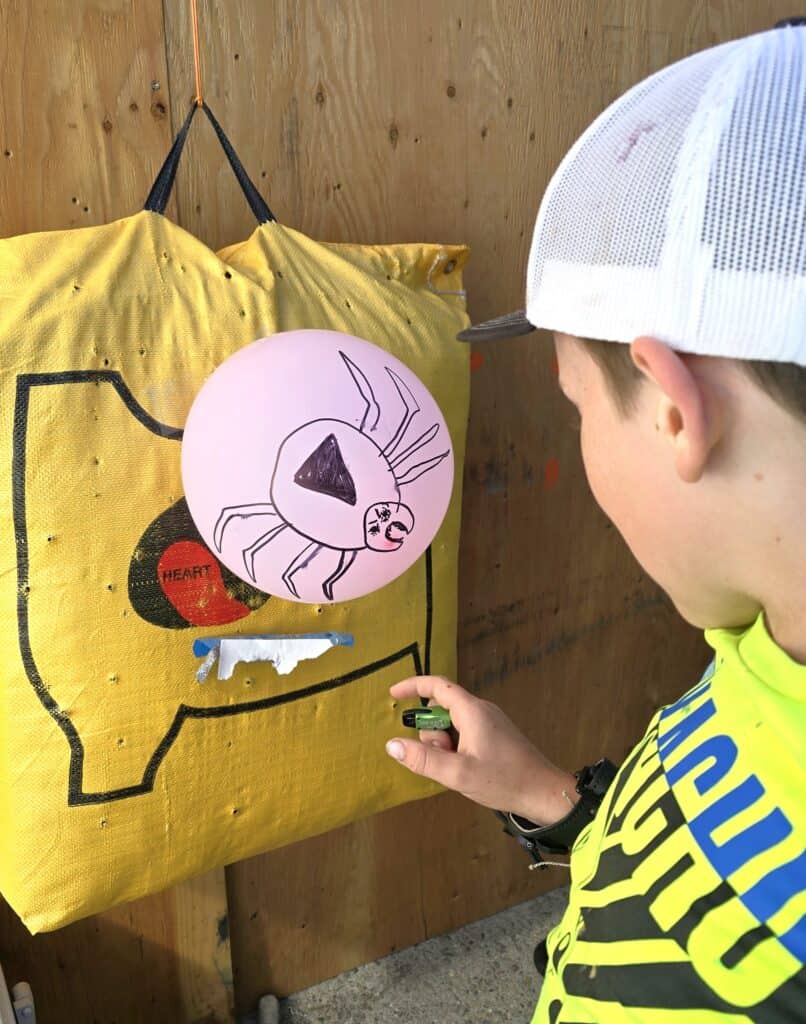 archery practice idea with balloons for 4h archery club